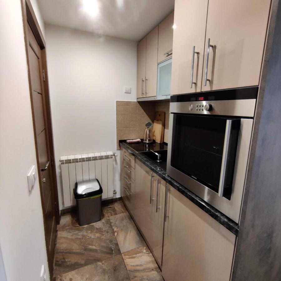 Kala Apartment Újvidék Kültér fotó